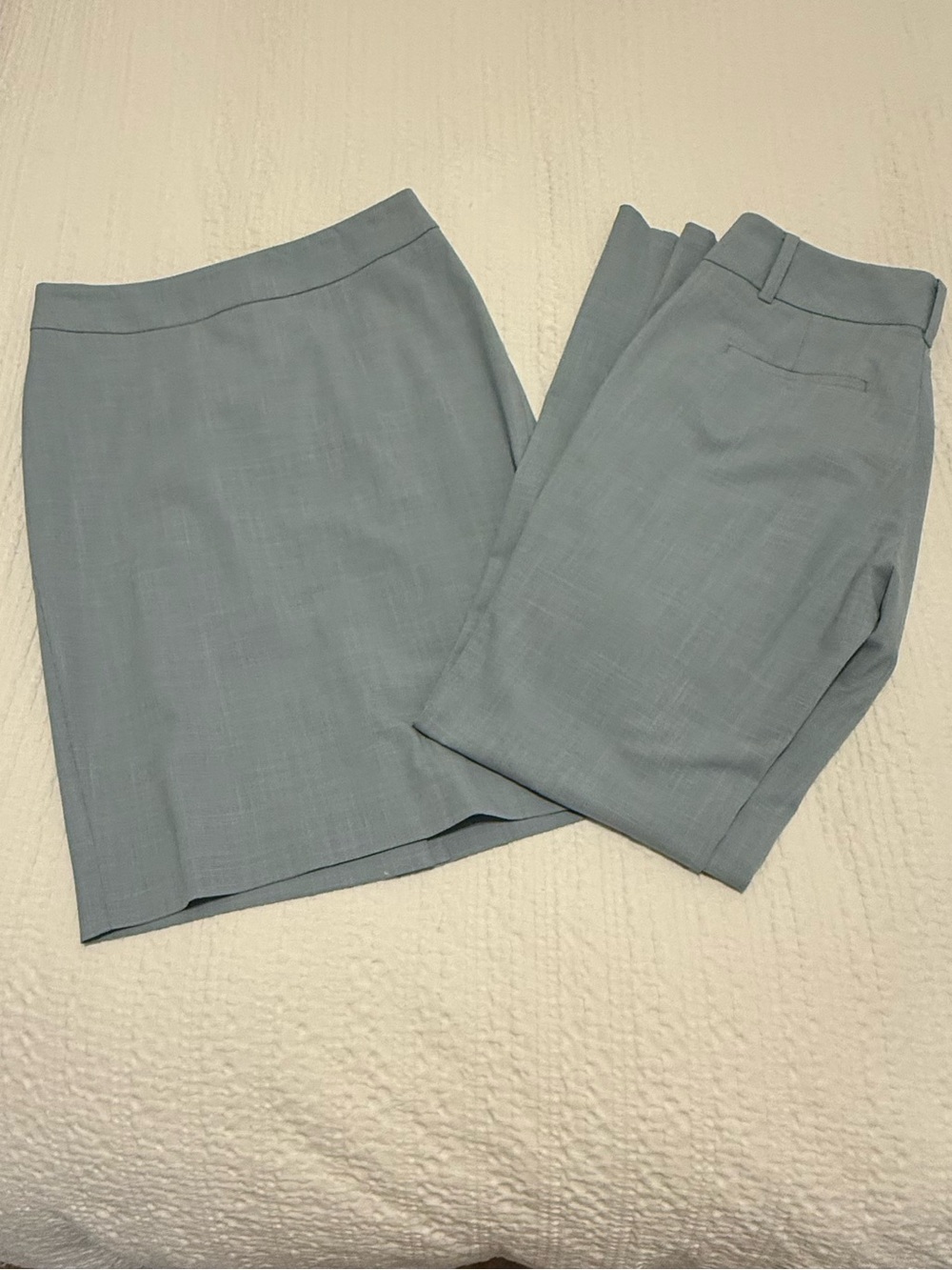 Ann Taylor Factory/Skirt and Trouser Bundle/2 Items/Slate Blue/Sz 0/Good